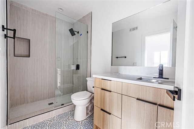 Building Photo - 13463 Beach Ave