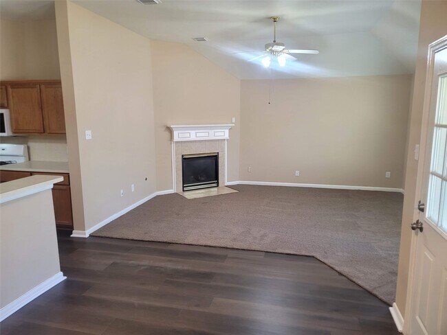 Building Photo - 1226 Collier Point Ln