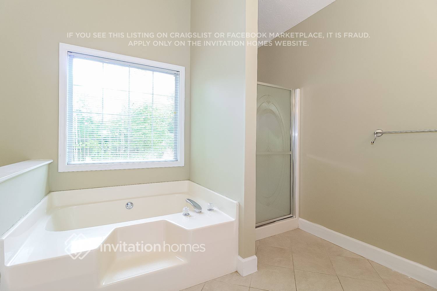 Building Photo - 3208 Evonshire Ln