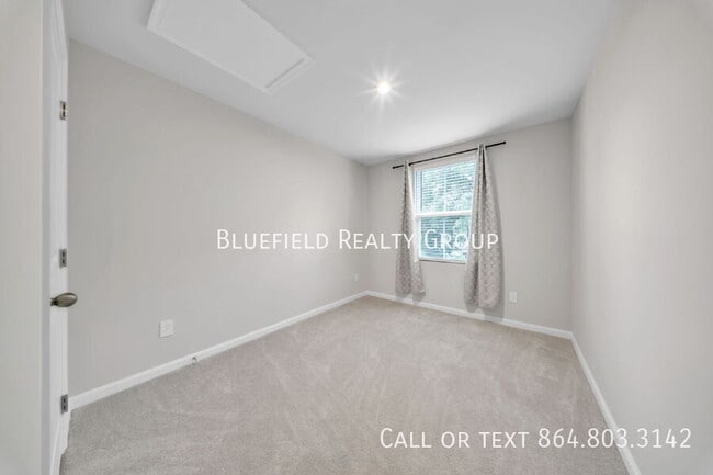 Building Photo - 158 Sarnesfield Wy