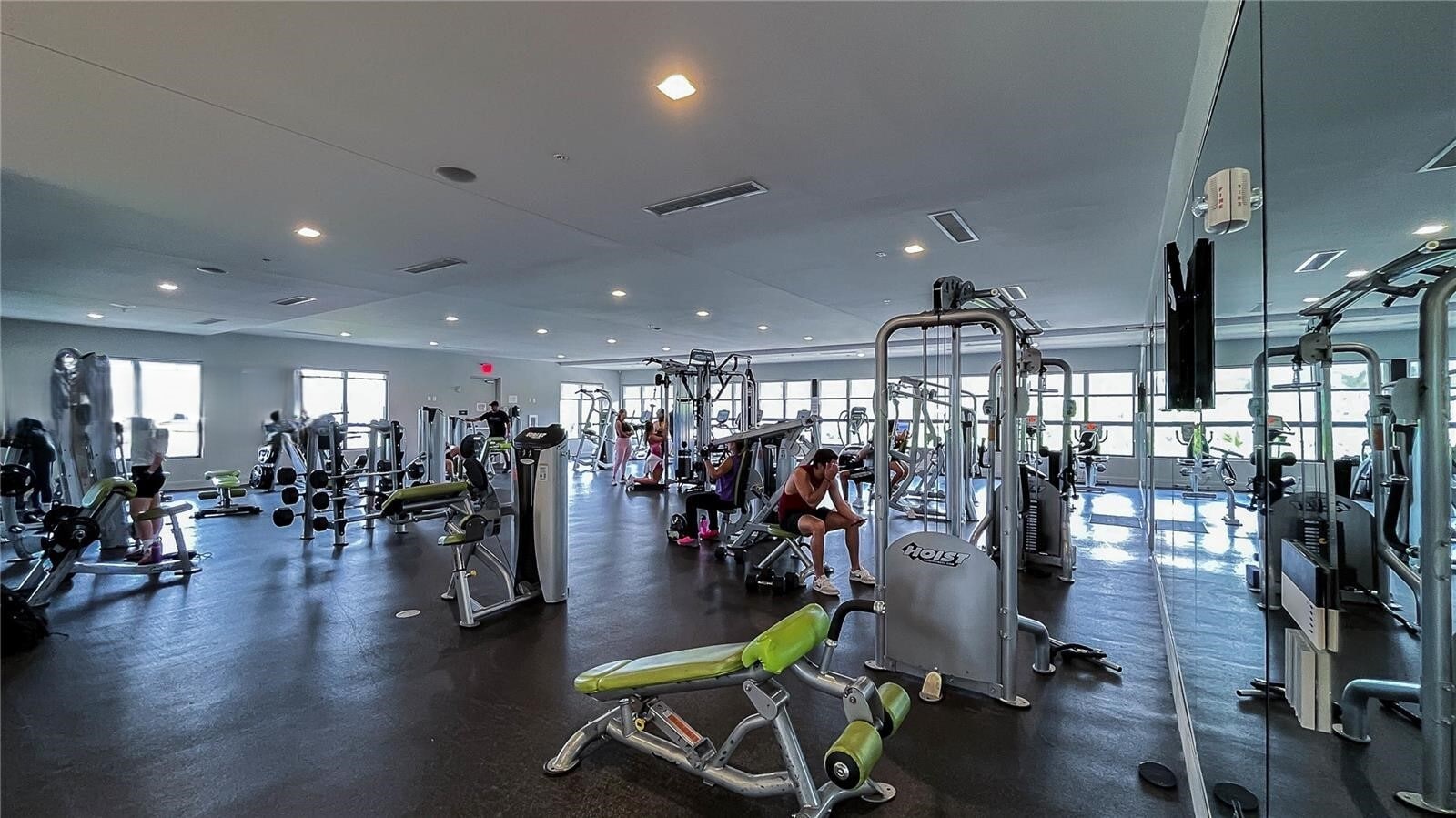 Building Photo - 10021 NW 87th Ter