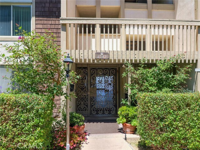 Building Photo - 6542 Ocean Crest Dr