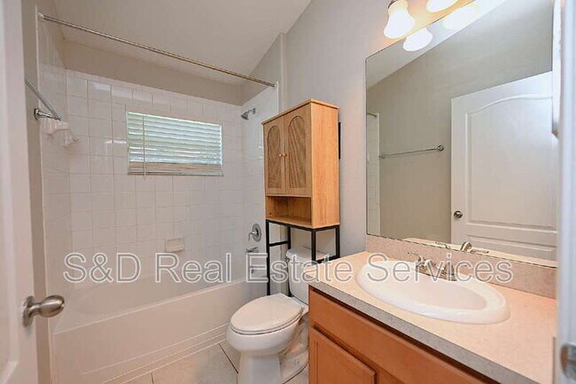 Building Photo - 7147 Cedarcrest Blvd