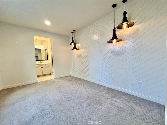 Building Photo - 101 Fixie