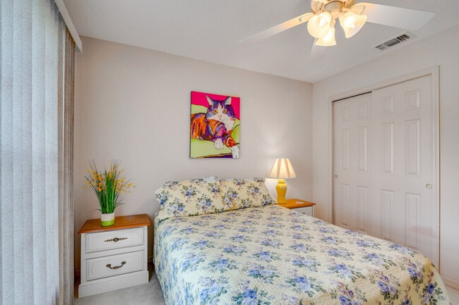 Building Photo - 15870 SW 16th Avenue Rd