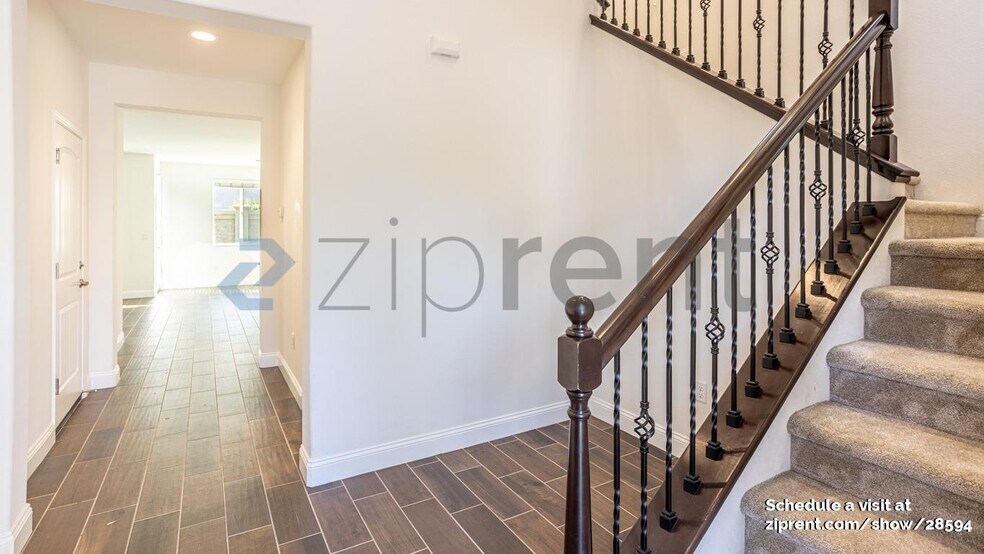 Building Photo - 51 Angra Way