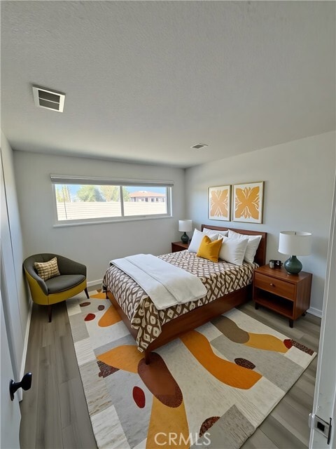 Building Photo - 11742 Jacaranda Ave