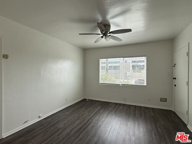 Building Photo - 3117 W 36th St