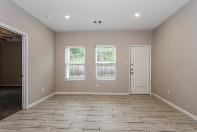 Building Photo - 12469 Lake Conroe Hills Dr