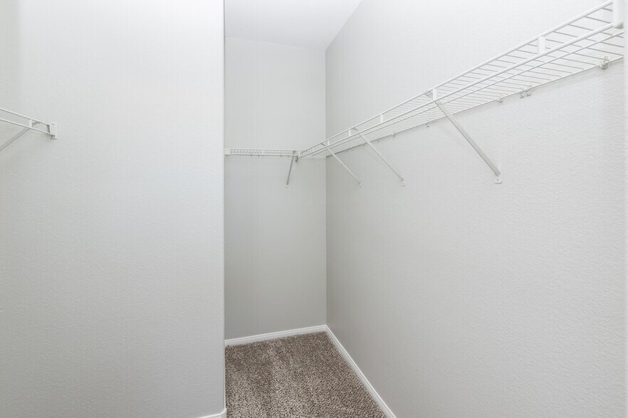 Building Photo - 8257 Begonia Blush Dr