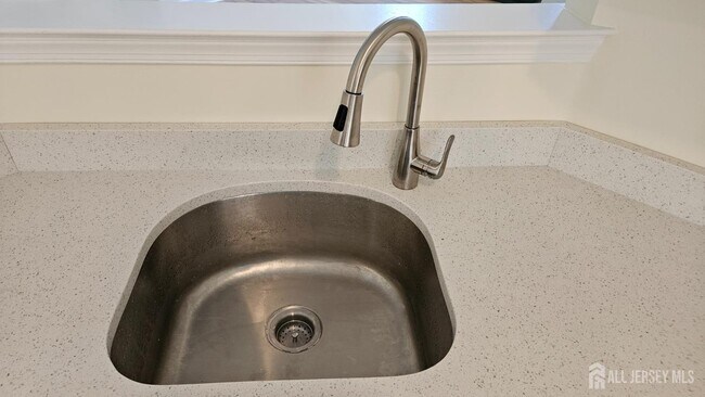 Building Photo - 405 Cobblestone Ct