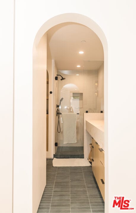 Building Photo - 606 N Ardmore Ave