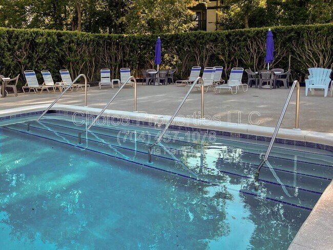 Building Photo - 8358 Knights Bridge Rd