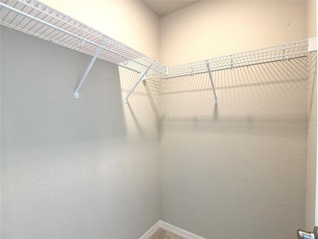Building Photo - 1337 Cascade Dr