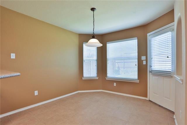 Building Photo - 2012 Meadow View Dr