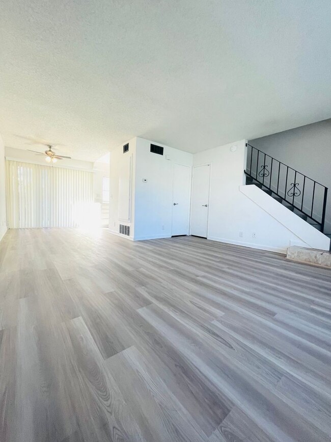 Building Photo - Todd Ranch Condo Welcome to the Todd Ranch Condo, 3-bedroom, 2-bathroom home located in the vibra...