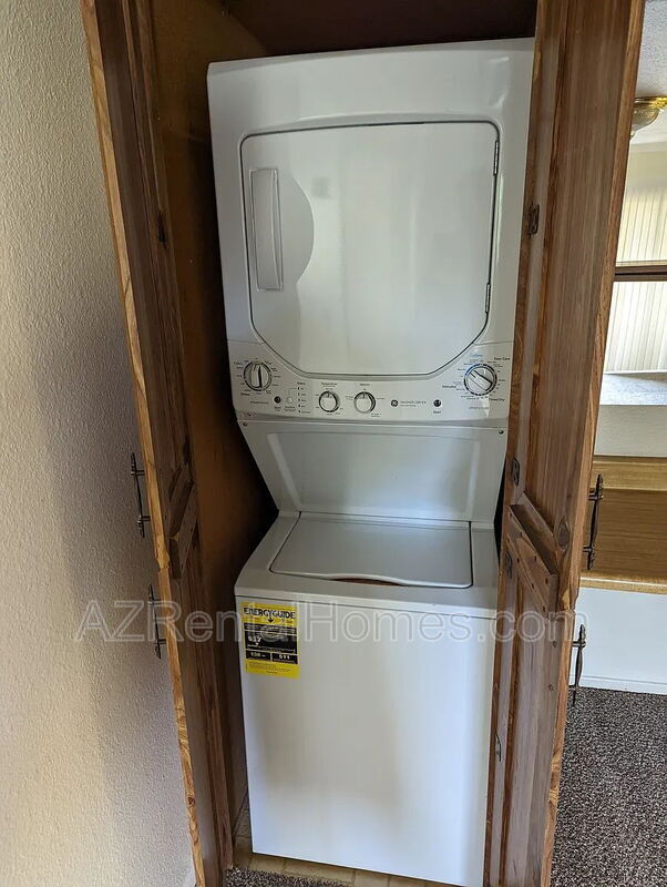 Building Photo - 461 W Holmes Ave