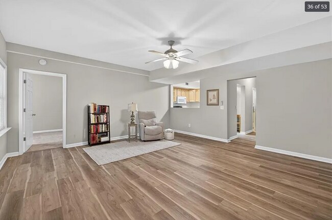 Building Photo - 5 Bed 4 Bath Multi Family House