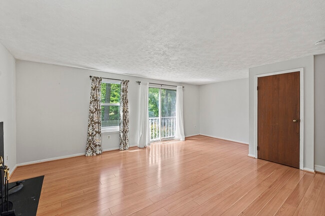 Building Photo - 9515 Quarry Bridge Ct