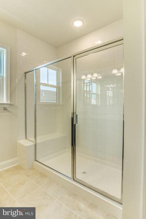 Building Photo - 22589 Amendola Terrace