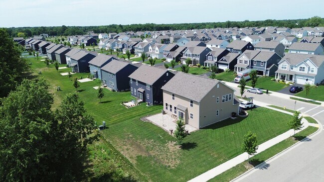Building Photo - 7320 Blackwell Dr