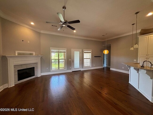 Building Photo - 310 Candlewood Ct