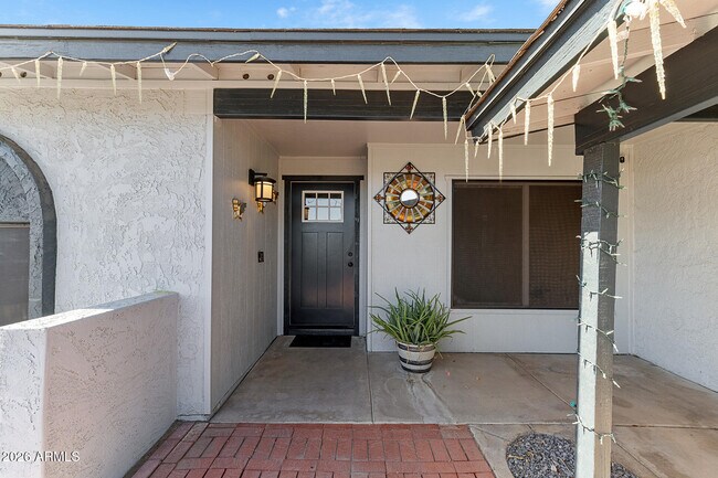 Building Photo - 4716 W Christy Dr