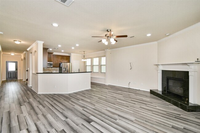 Building Photo - 9155 Monarch Field Ln