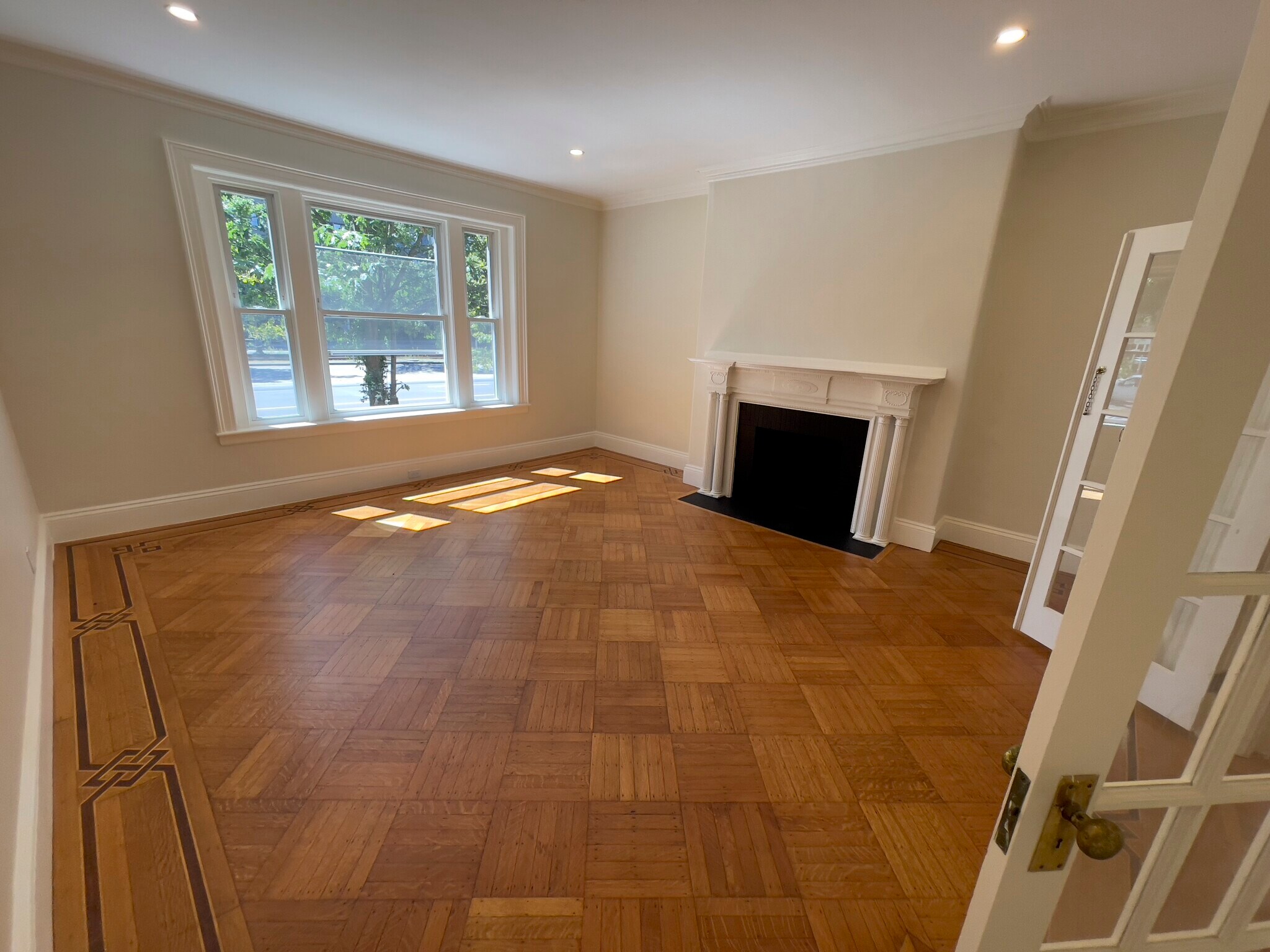 Building Photo - 1716 Beacon St