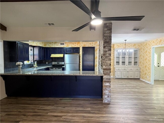 Building Photo - 8 N 20th St