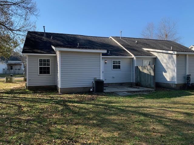 Building Photo - 4320 Belcher St