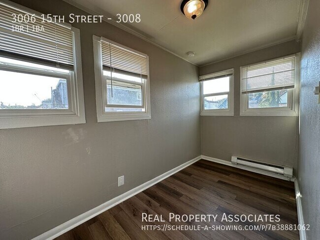 Building Photo - 3006 15th St