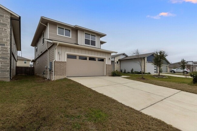 Building Photo - 117 New Hampton Wy