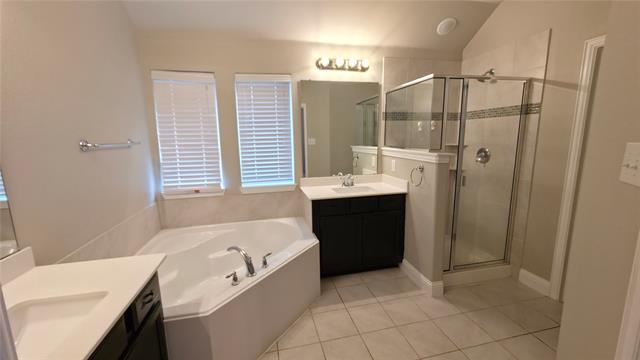 Building Photo - 2071 Avondown Rd