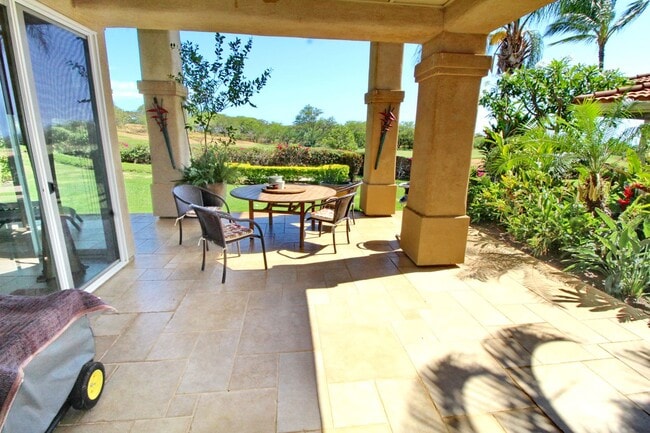 Building Photo - Tastefully Furnished and Exquisite 4 Bed/3 Bath in Hokulani Golf Villas with Ocean Views & Amenit...