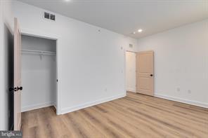 Building Photo - 2234 N Franklin St