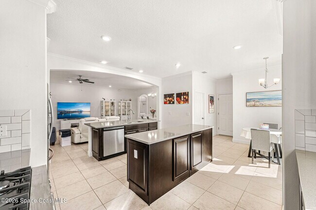 Building Photo - 6435 Montserrat Dr