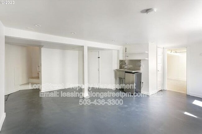 Building Photo - 22 S Lowell St