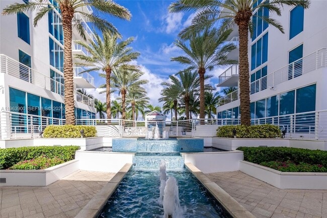 Building Photo - 2821 N Ocean Blvd