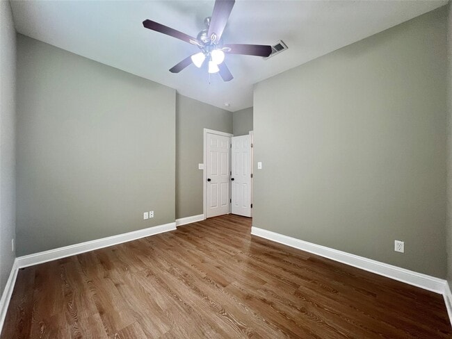 Building Photo - 2875 Amber Ave