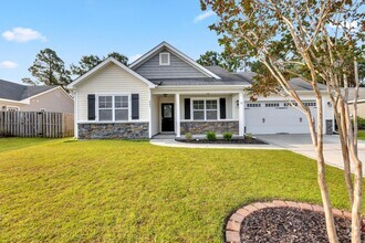 Building Photo - 3 Bedroom Ranch in Oyster Landing
