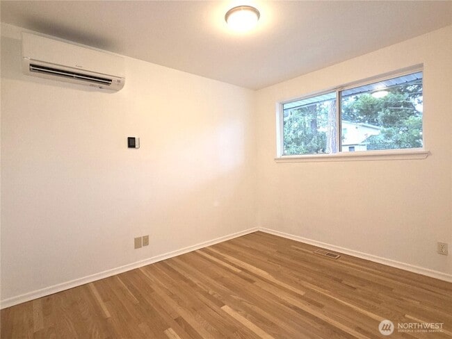 Building Photo - 16850 Palatine Ave N