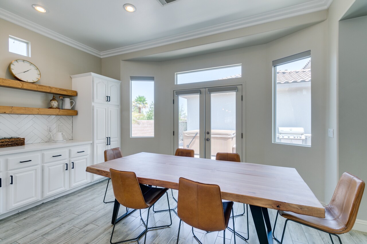 Building Photo - 65 Teahouse St