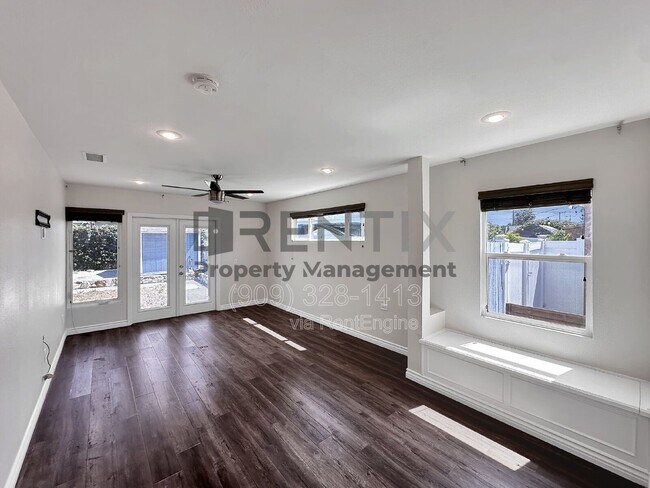 Building Photo - 938 W Berkeley Ct