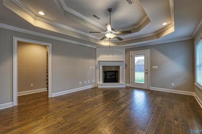 Building Photo - 15607 Ironcrest Drive NW