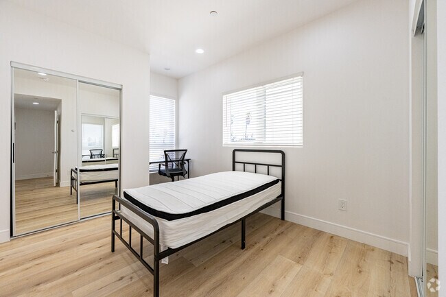 1286.5 - F - Cardinal Commons