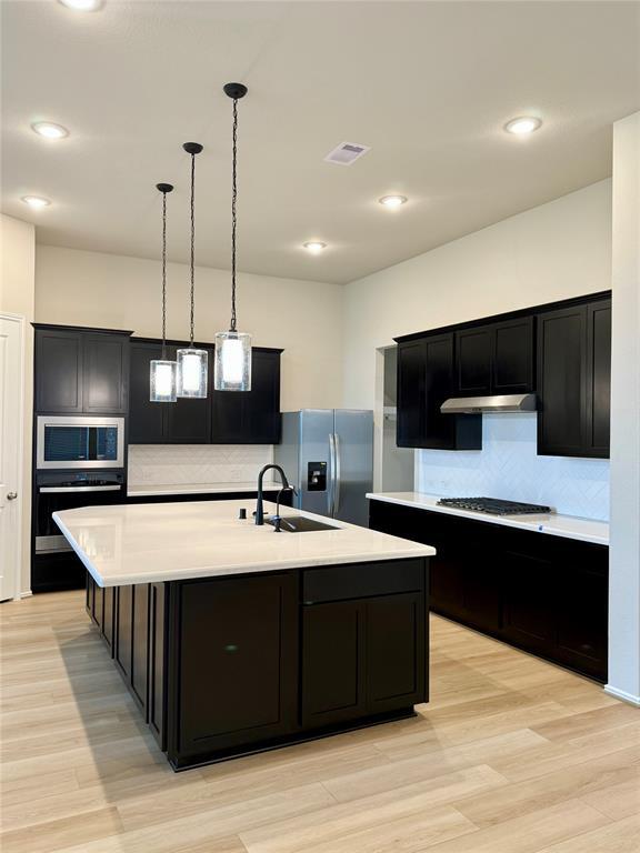 Building Photo - 2323 Peach Oak Xing
