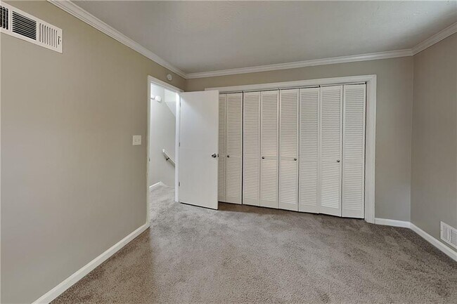 Building Photo - 4462 Old Mabry Pl