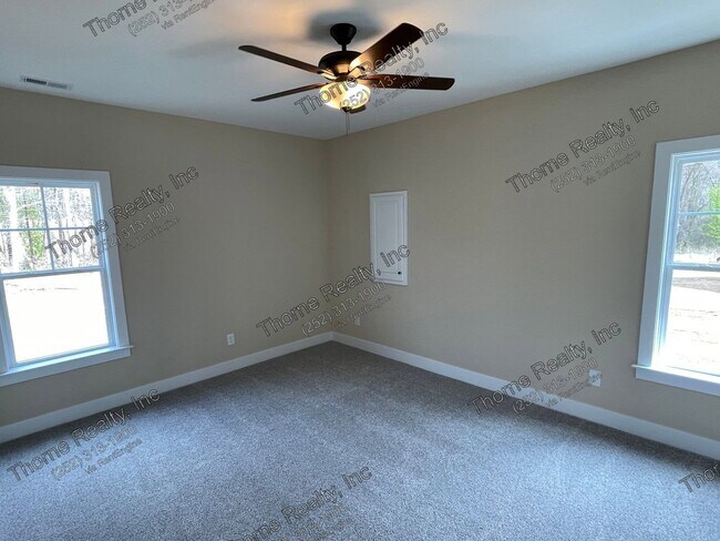 Building Photo - 44 B P Ct