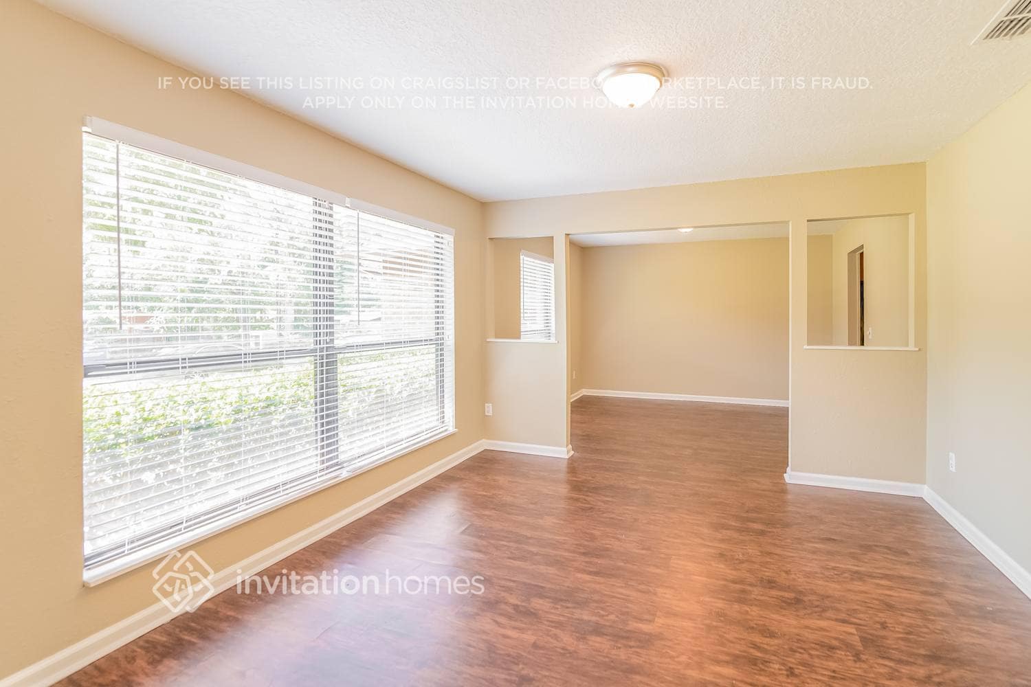 Building Photo - 8323 Country Creek Blvd